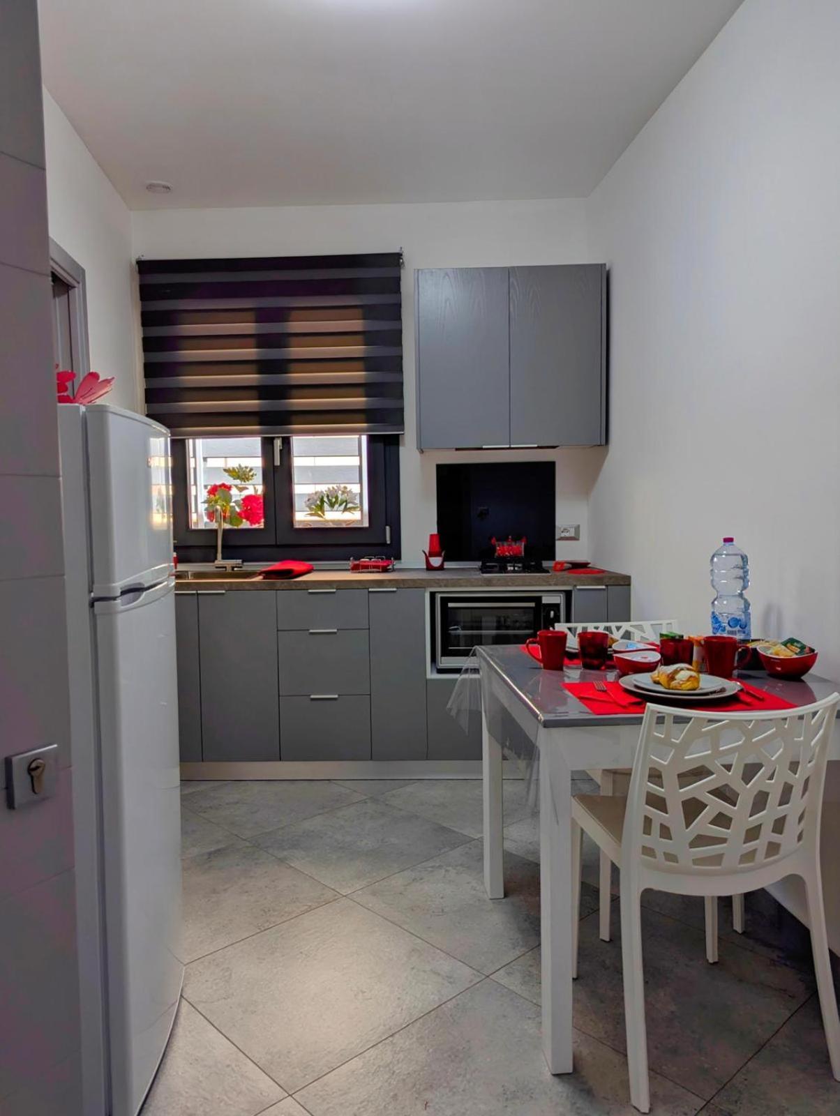 Appartement I Colori Della Sicilia à Cinisi Extérieur photo